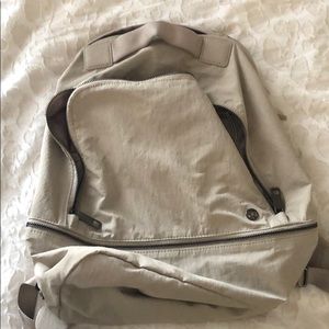 Lululemon city adventurer backpack 17L